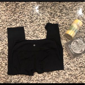 Lululemon cropped leggings